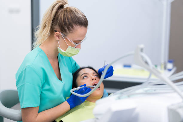 Best Broken or Chipped Tooth Repair in Heritage Pines, FL